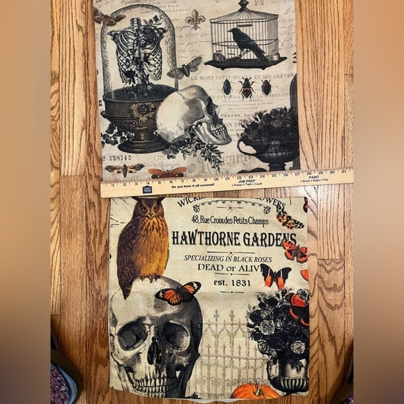 NWOT Lot of Skull Design Pillow Case 17” Square Zip Closure - Picture 4 of 4